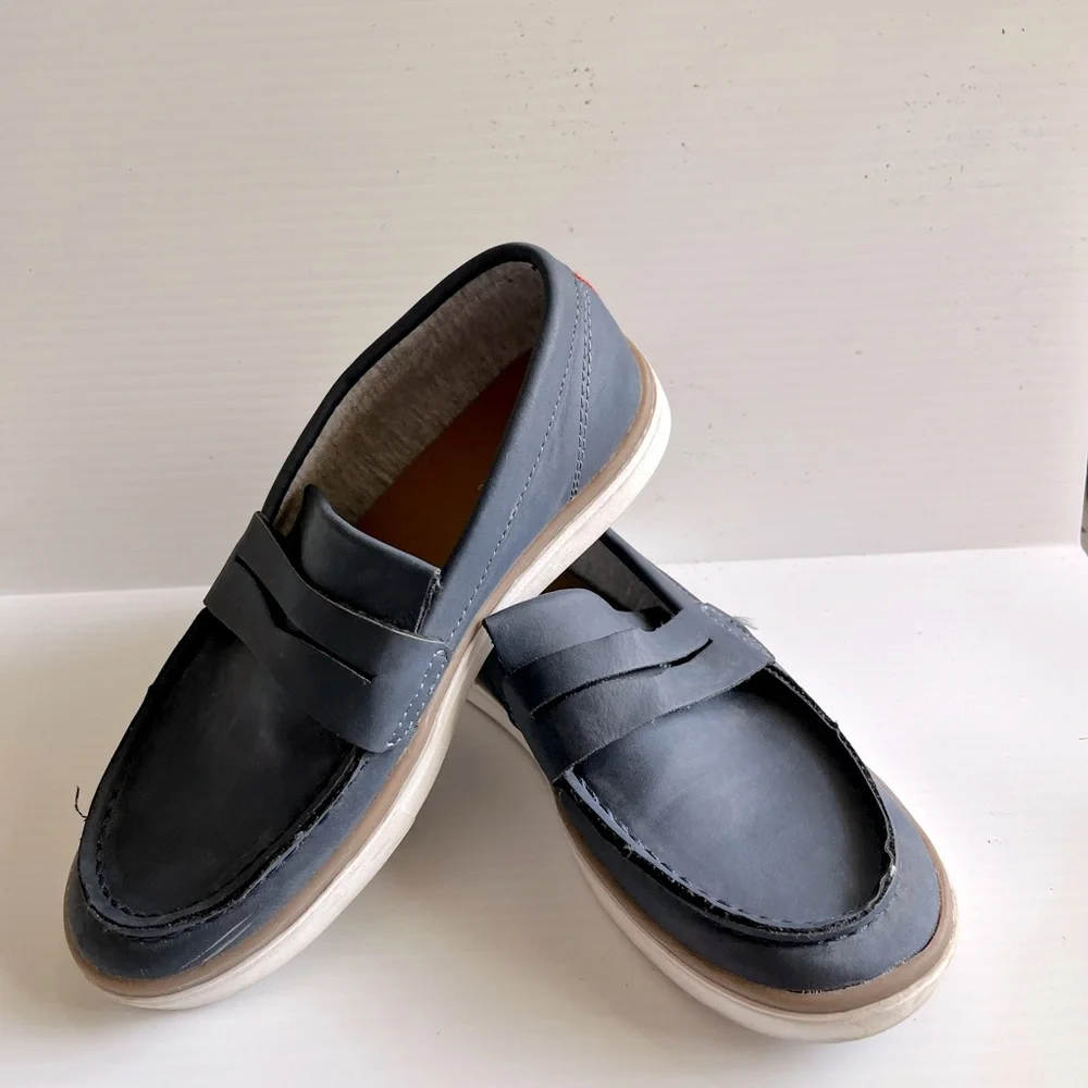 Cat & Jack Big Boys Size 4 Blue Slip On Penny Loa